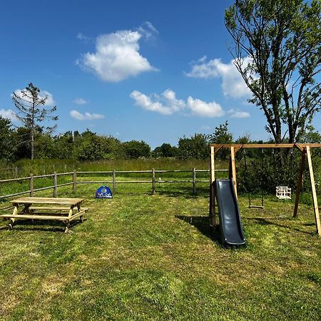 Domaine De La Ville Cherel, Maison A Colombage Pontorson Kültér fotó